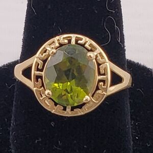 14k Gold Peridot Greek Key Ring 9